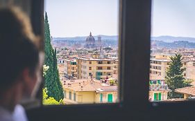 Attico In Villa Storica - Dolcevita Holiday
